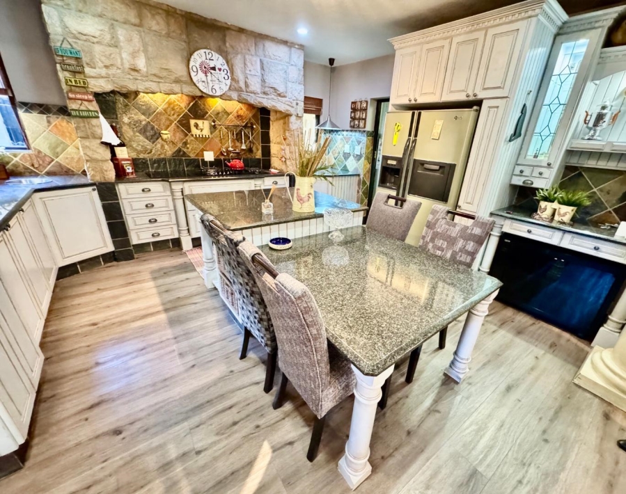 4 Bedroom Property for Sale in Morehill Gauteng