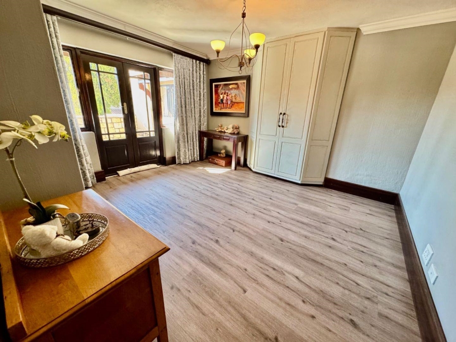 4 Bedroom Property for Sale in Morehill Gauteng