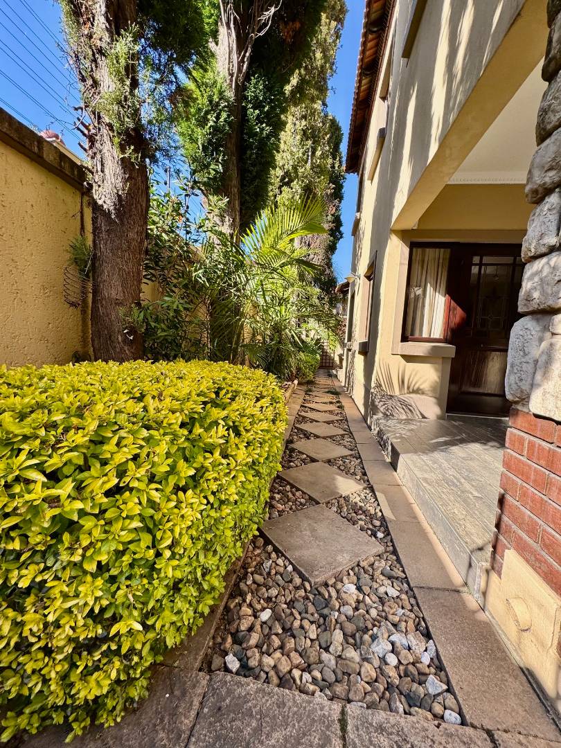 4 Bedroom Property for Sale in Morehill Gauteng