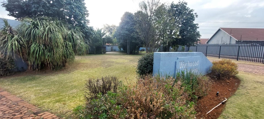 2 Bedroom Property for Sale in Simmerfield Gauteng