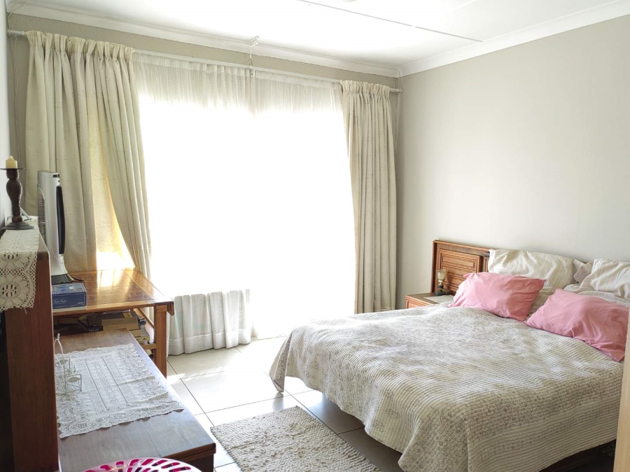 3 Bedroom Property for Sale in Florentia Gauteng