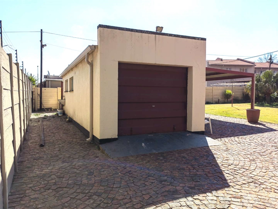 3 Bedroom Property for Sale in Florentia Gauteng