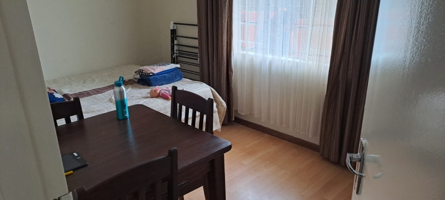 2 Bedroom Property for Sale in South Crest Gauteng