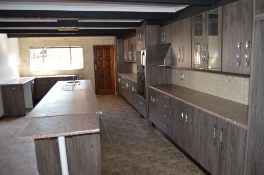 3 Bedroom Property for Sale in Albertsdal Gauteng