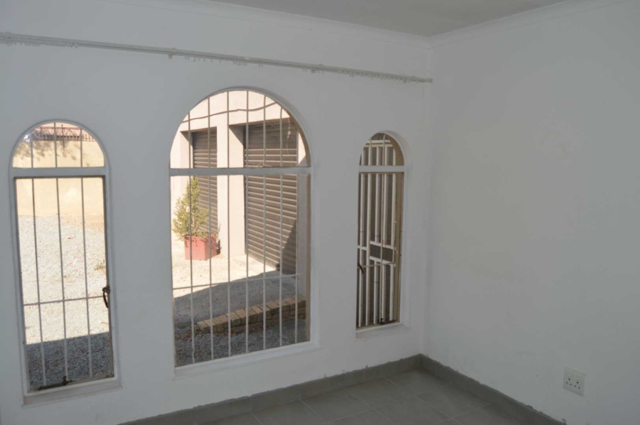 3 Bedroom Property for Sale in Albertsdal Gauteng