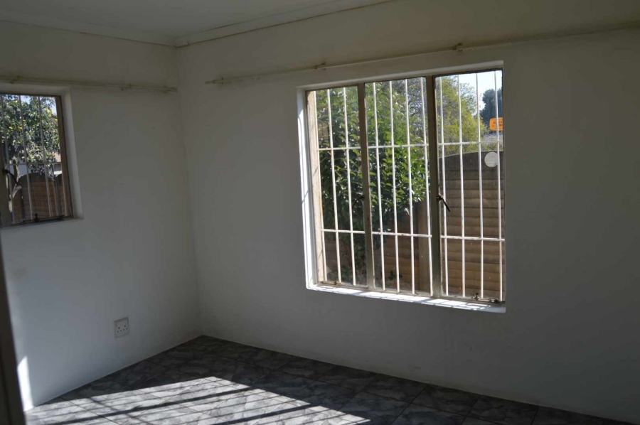 3 Bedroom Property for Sale in Albertsdal Gauteng