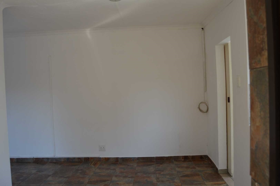 3 Bedroom Property for Sale in Albertsdal Gauteng