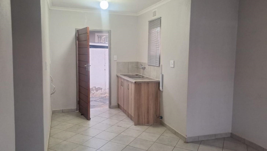 3 Bedroom Property for Sale in Lotus Gardens Gauteng