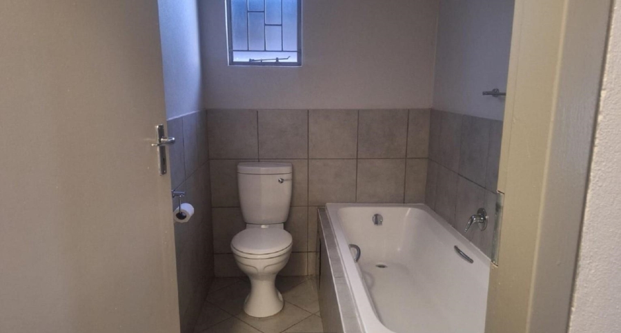 3 Bedroom Property for Sale in Lotus Gardens Gauteng