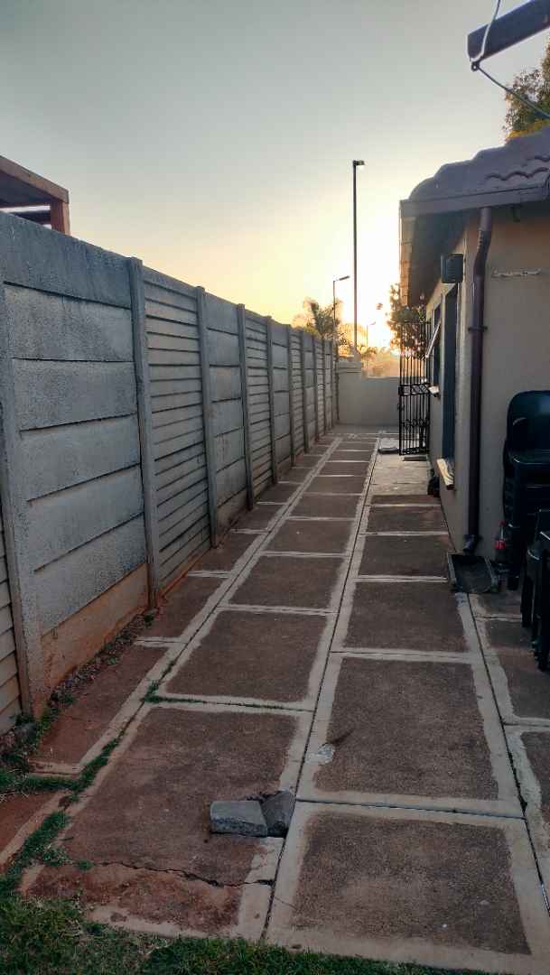 3 Bedroom Property for Sale in The Orchards Gauteng