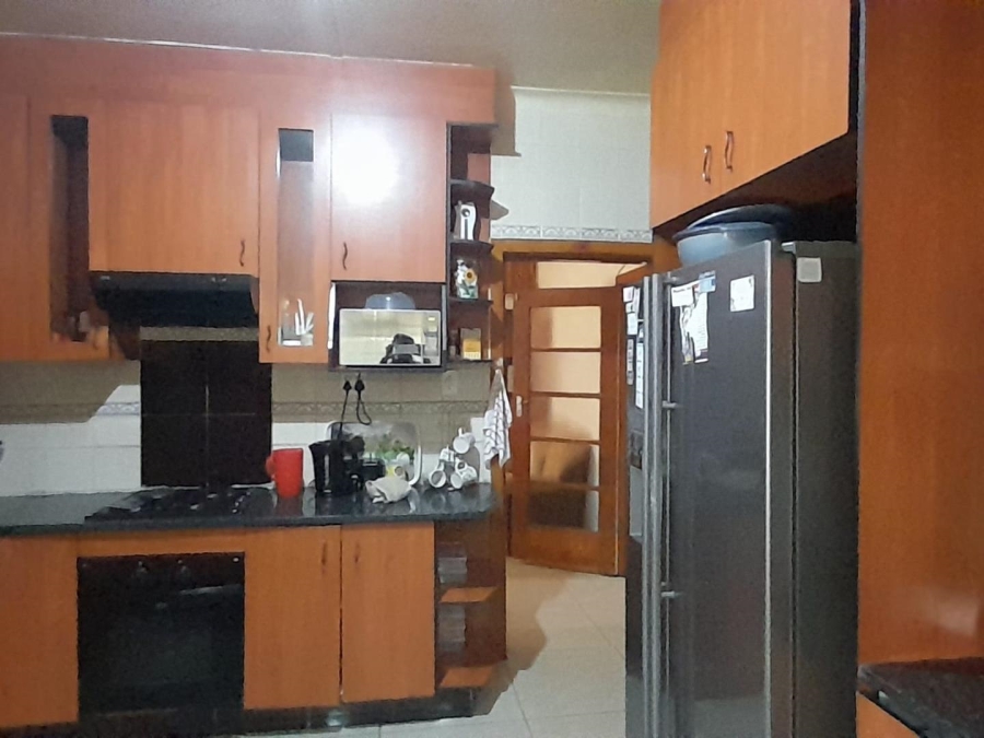 4 Bedroom Property for Sale in Florida North Gauteng