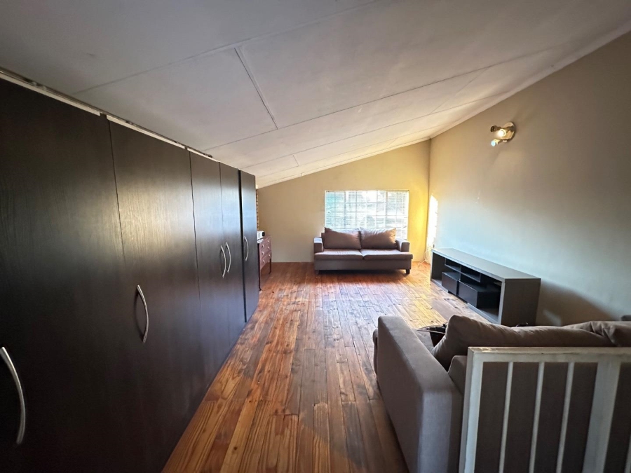 3 Bedroom Property for Sale in Annlin Gauteng