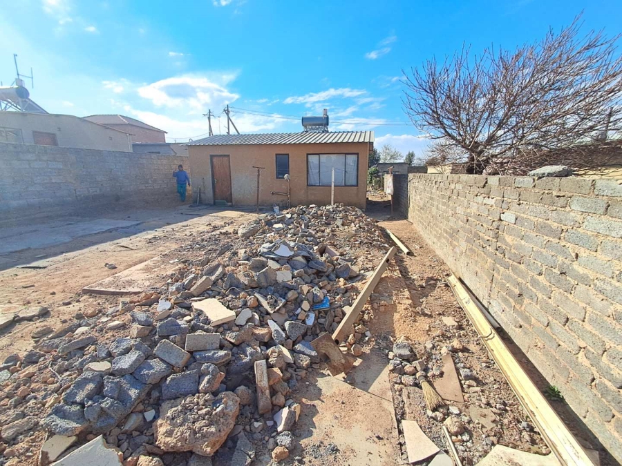 2 Bedroom Property for Sale in Tembisa Gauteng
