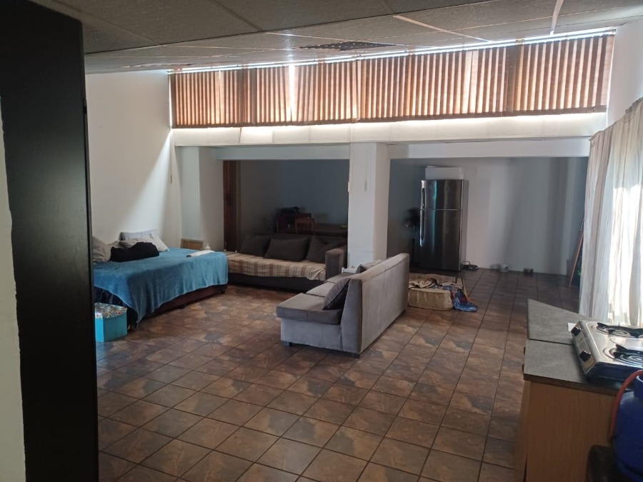 4 Bedroom Property for Sale in Rowhill Gauteng