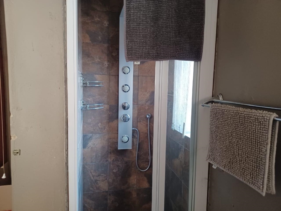 4 Bedroom Property for Sale in Rowhill Gauteng