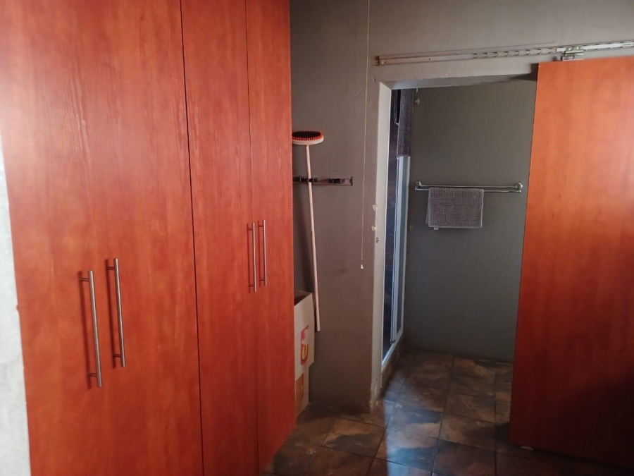 4 Bedroom Property for Sale in Rowhill Gauteng