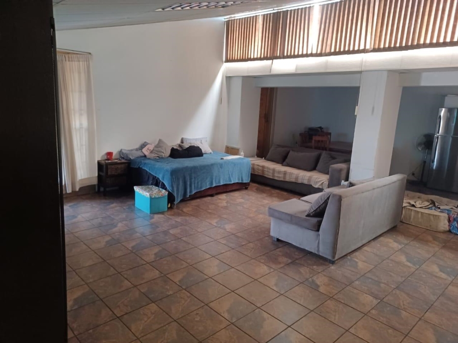 4 Bedroom Property for Sale in Rowhill Gauteng