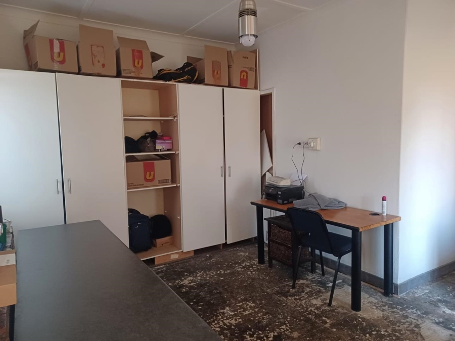 4 Bedroom Property for Sale in Rowhill Gauteng