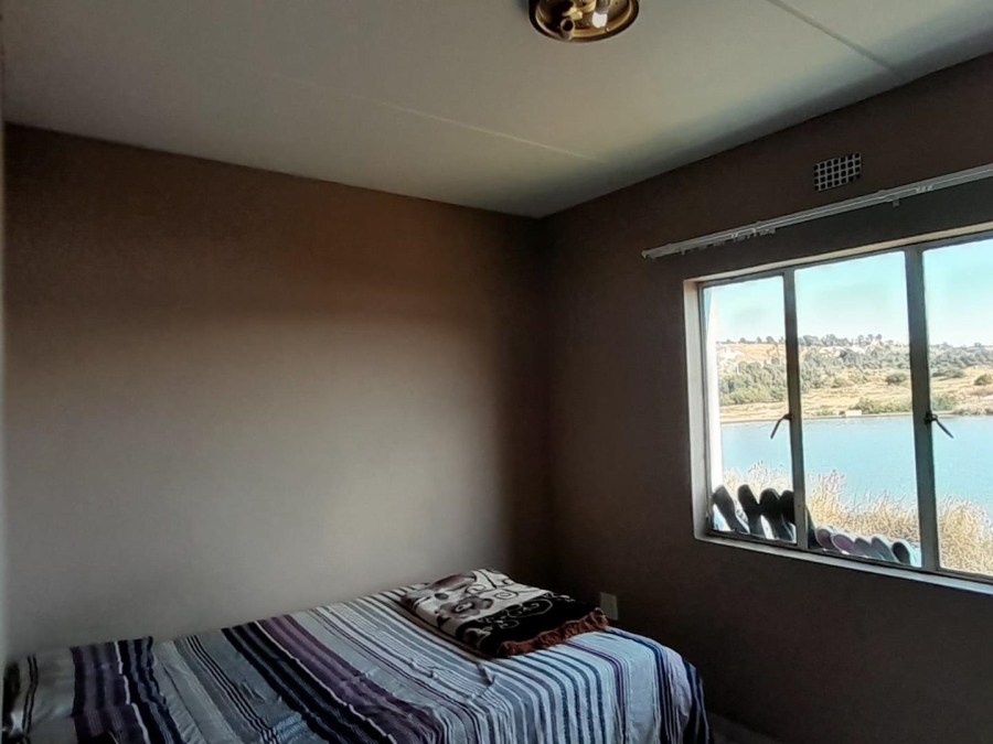 2 Bedroom Property for Sale in Fleurhof Gauteng