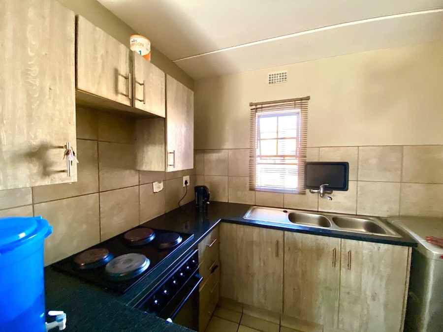 2 Bedroom Property for Sale in Montana Gauteng