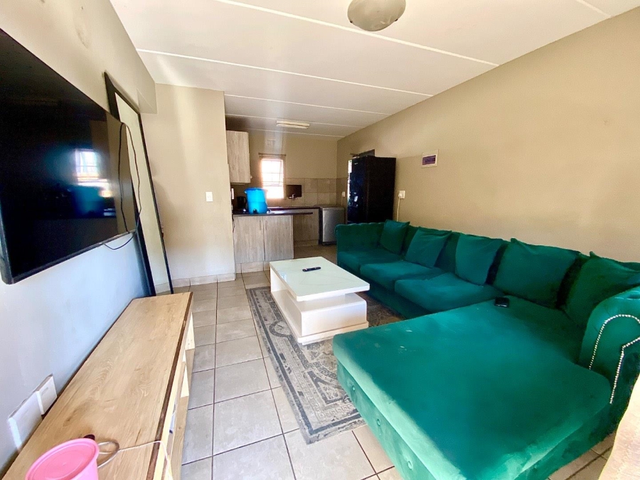 2 Bedroom Property for Sale in Montana Gauteng