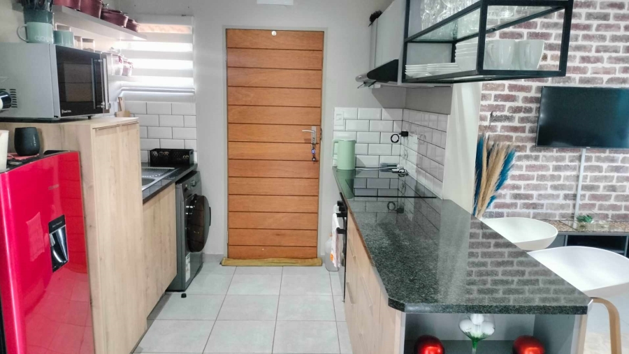 3 Bedroom Property for Sale in Lotus Gardens Gauteng