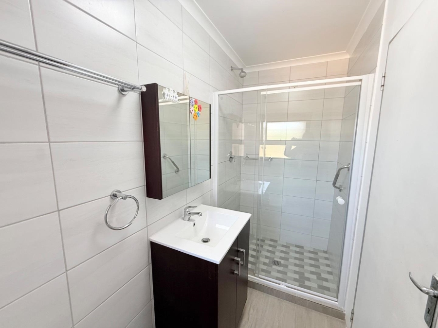 5 Bedroom Property for Sale in Eden Glen Gauteng