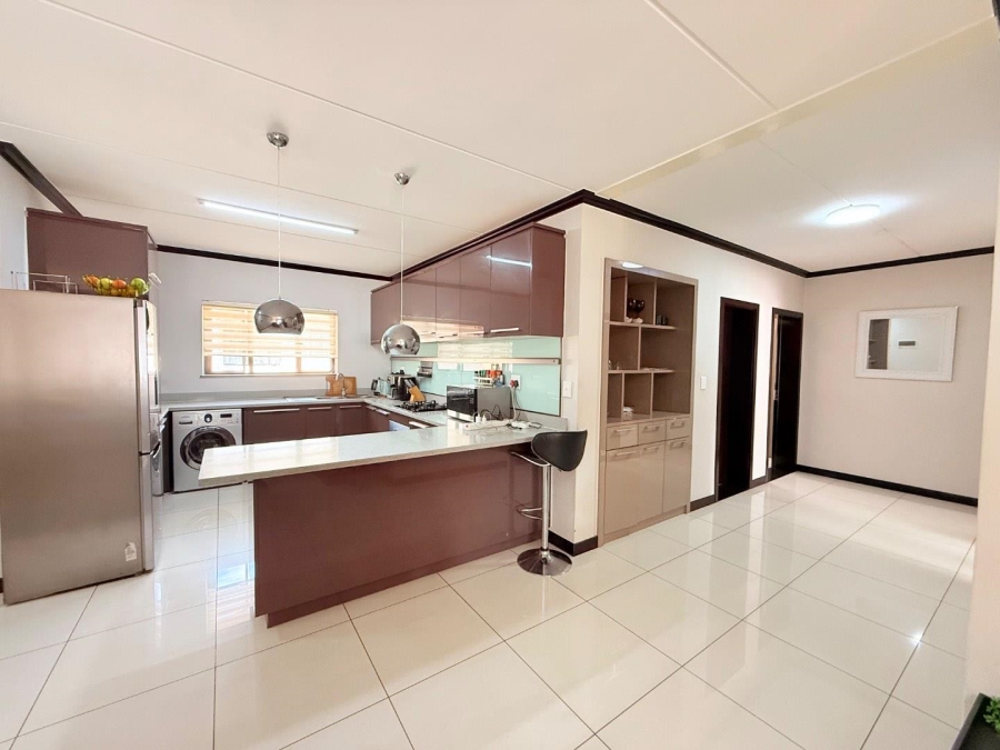 3 Bedroom Property for Sale in Carlswald Gauteng