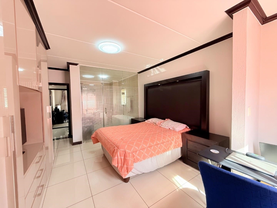3 Bedroom Property for Sale in Carlswald Gauteng
