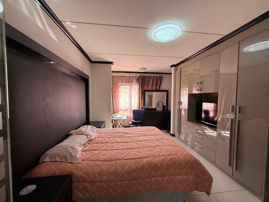 3 Bedroom Property for Sale in Carlswald Gauteng