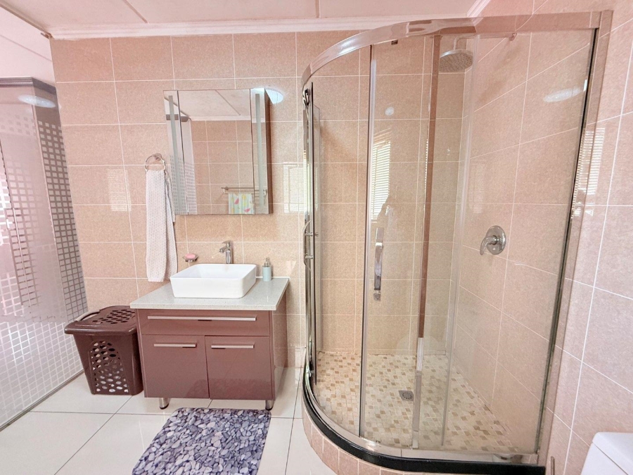 3 Bedroom Property for Sale in Carlswald Gauteng