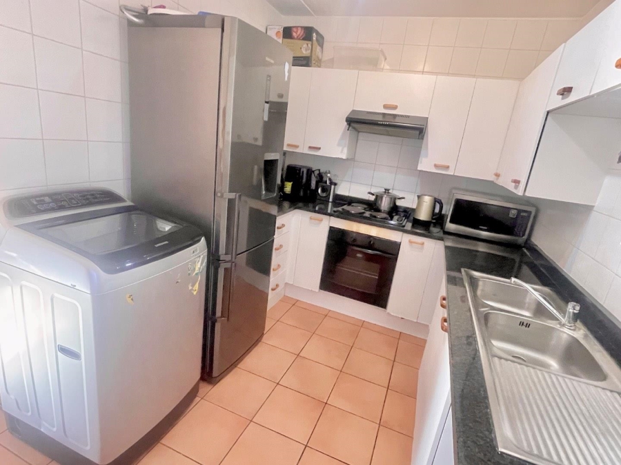 2 Bedroom Property for Sale in Sandown Gauteng