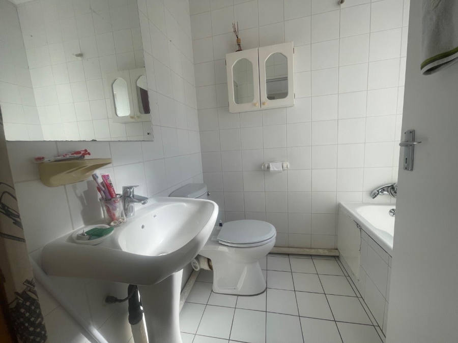 2 Bedroom Property for Sale in Sandown Gauteng