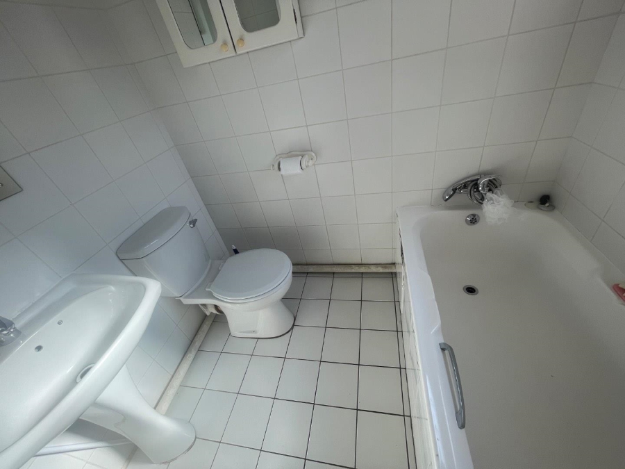 2 Bedroom Property for Sale in Sandown Gauteng