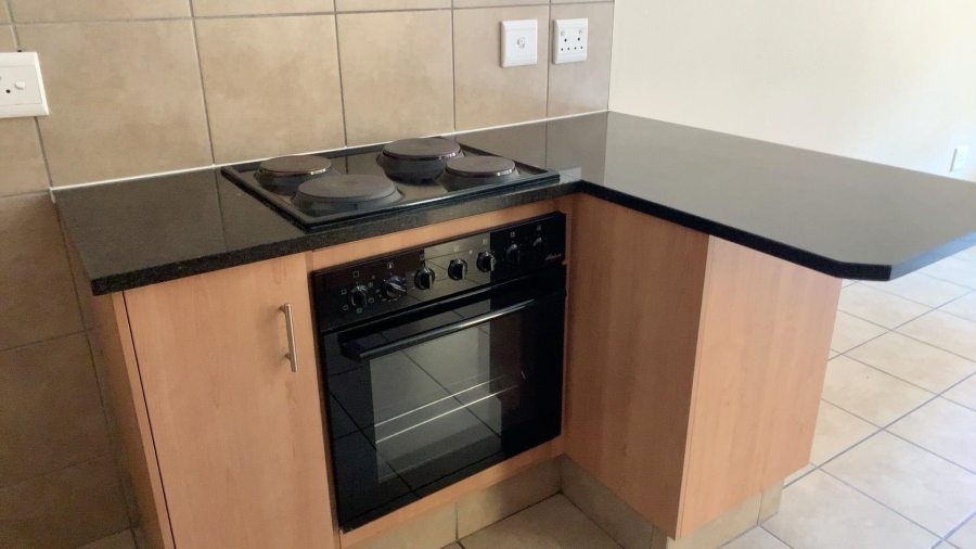 2 Bedroom Property for Sale in Alveda Park Gauteng