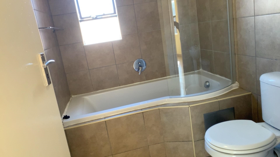 2 Bedroom Property for Sale in Alveda Park Gauteng