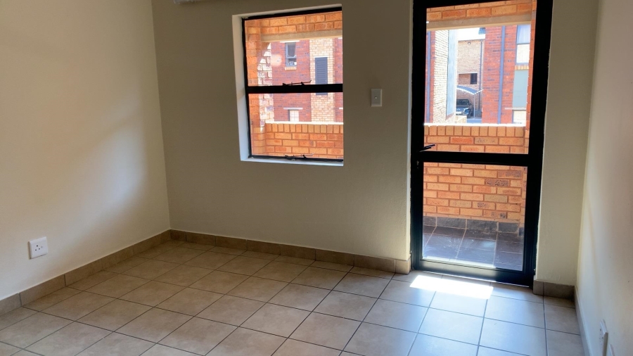 2 Bedroom Property for Sale in Alveda Park Gauteng