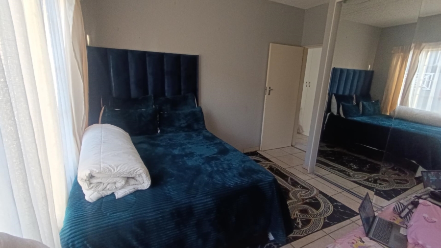 2 Bedroom Property for Sale in Norkem Park Gauteng