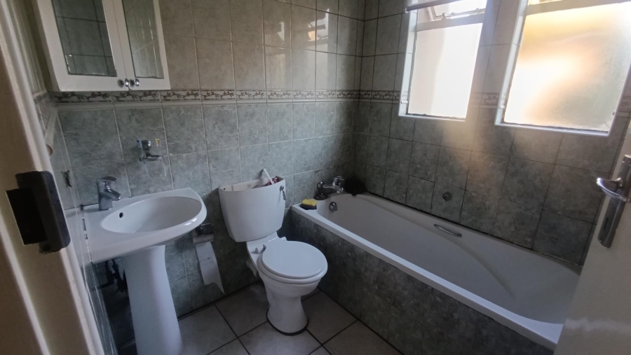 2 Bedroom Property for Sale in Norkem Park Gauteng