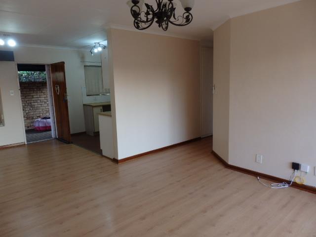 3 Bedroom Property for Sale in Faerie Glen Gauteng