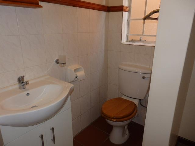3 Bedroom Property for Sale in Faerie Glen Gauteng