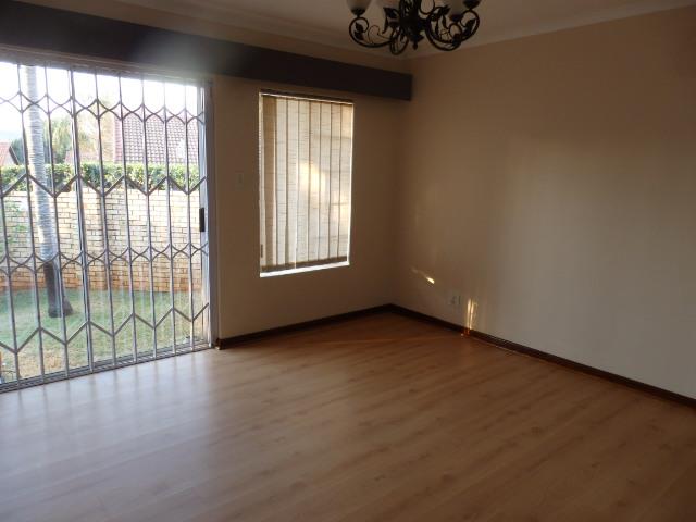 3 Bedroom Property for Sale in Faerie Glen Gauteng