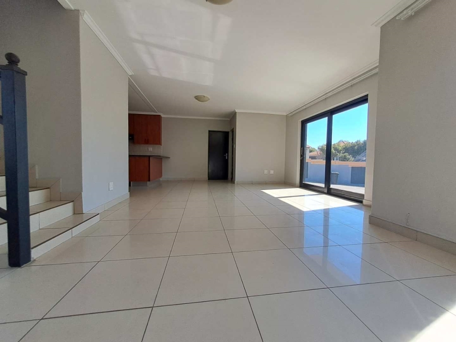 To Let 3 Bedroom Property for Rent in Rua Vista Gauteng