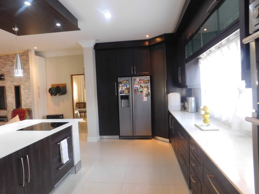 3 Bedroom Property for Sale in Heuwelsig Estate Gauteng
