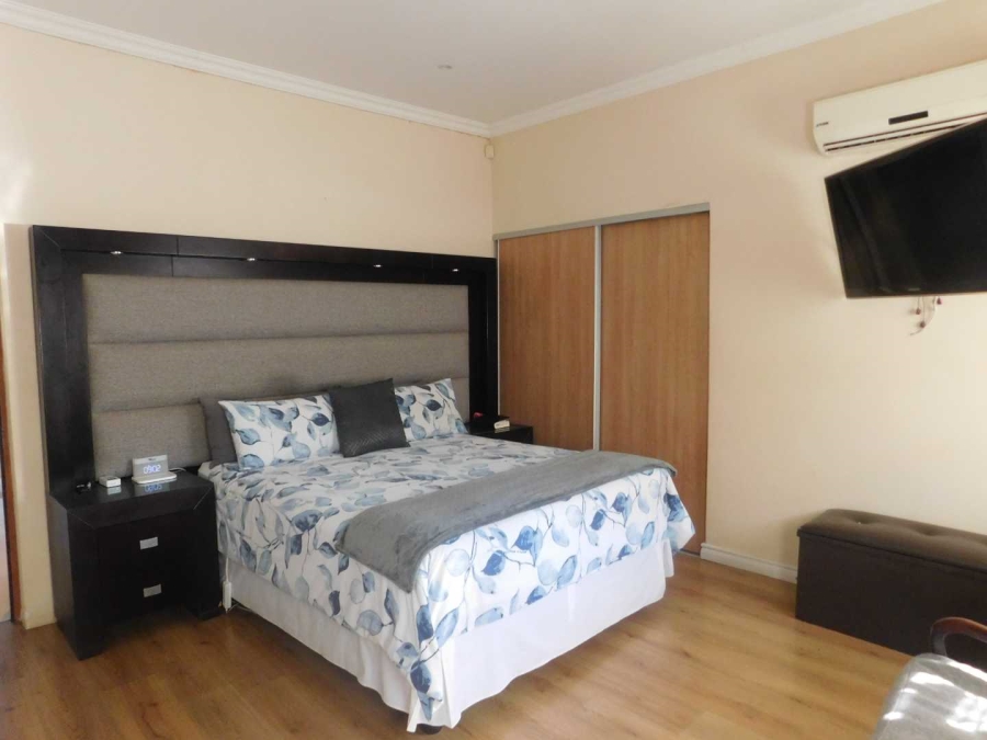3 Bedroom Property for Sale in Heuwelsig Estate Gauteng
