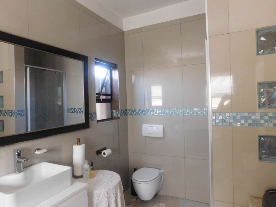 3 Bedroom Property for Sale in Heuwelsig Estate Gauteng