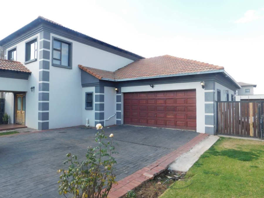 3 Bedroom Property for Sale in Heuwelsig Estate Gauteng