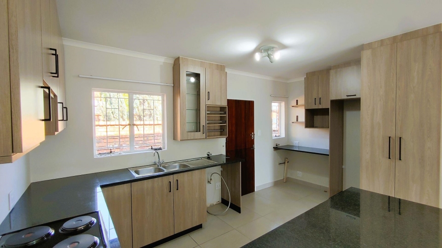 To Let 3 Bedroom Property for Rent in Elardus Park Gauteng