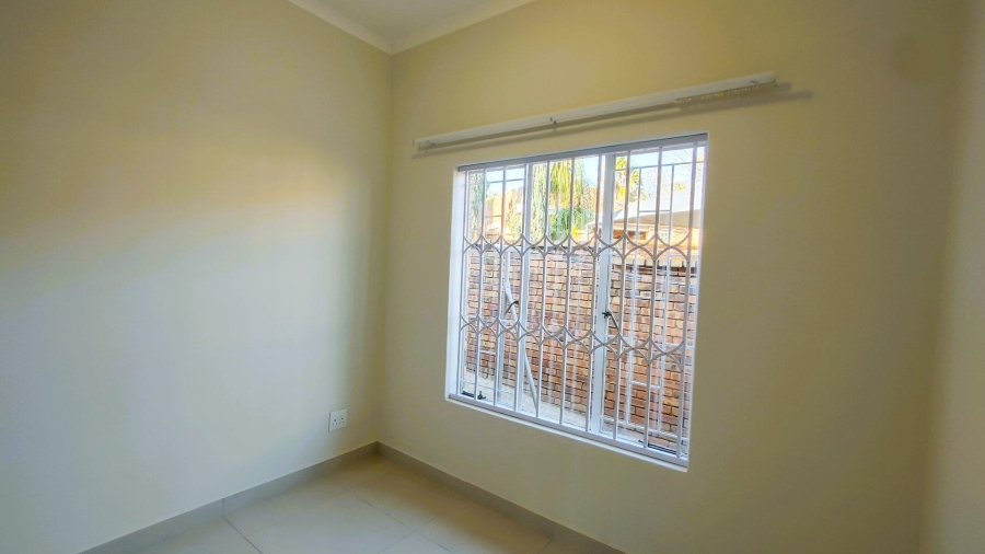 To Let 3 Bedroom Property for Rent in Elardus Park Gauteng
