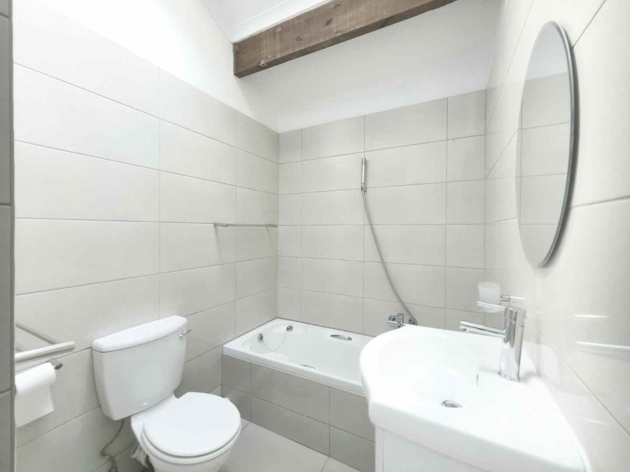 2 Bedroom Property for Sale in Strathavon Gauteng